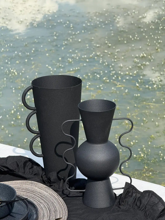 Голяма ваза от метал Scala, 30см