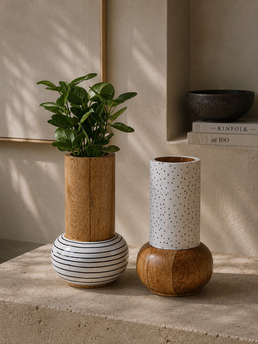 Ваза от мангово дърво Noa Dots, 19см