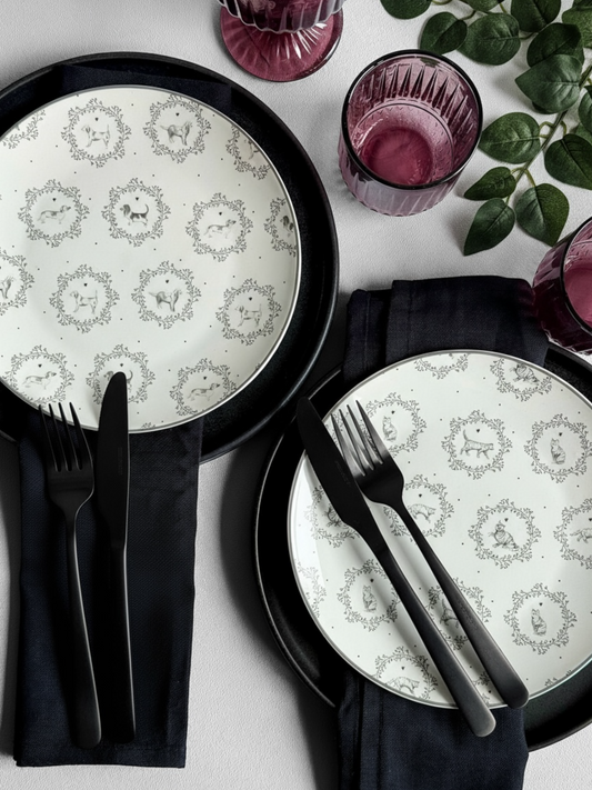 Средно голяма чиния от порцелан Kitty, 20см