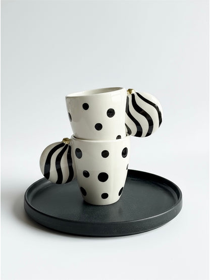 Голяма чаша за топли напитки Dotty, 350мл